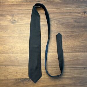 Alexandre London Classic Black Silk Necktie